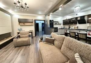 3-к квартира, вторичка, 101м2, 1/5 этаж