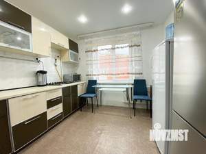 2-к квартира, вторичка, 52м2, 10/10 этаж