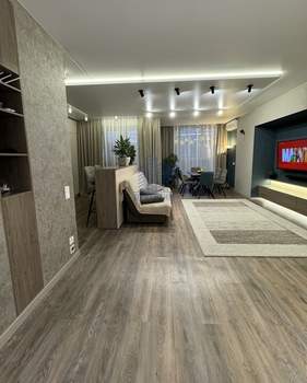 4-к квартира, вторичка, 123м2, 17/18 этаж