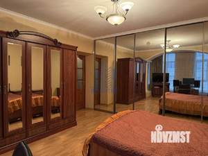 3-к квартира, вторичка, 102м2, 3/5 этаж