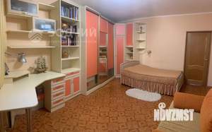 4-к квартира, вторичка, 125м2, 2/9 этаж