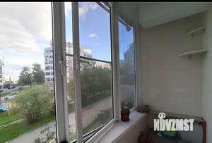 2-к квартира, вторичка, 66м2, 1/6 этаж