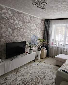 2-к квартира, вторичка, 40м2, 1/5 этаж