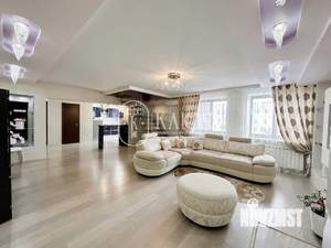 5-к квартира, вторичка, 162м2, 5/6 этаж