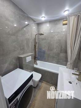 2-к квартира, вторичка, 63м2, 3/8 этаж