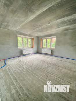 2-к квартира, вторичка, 72м2, 1/9 этаж