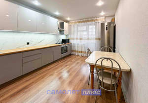 2-к квартира, вторичка, 82м2, 1/10 этаж