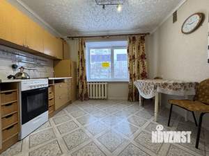 2-к квартира, вторичка, 76м2, 1/9 этаж