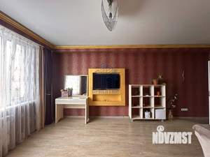 3-к квартира, вторичка, 100м2, 8/9 этаж