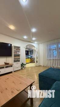 4-к квартира, вторичка, 134м2, 8/9 этаж