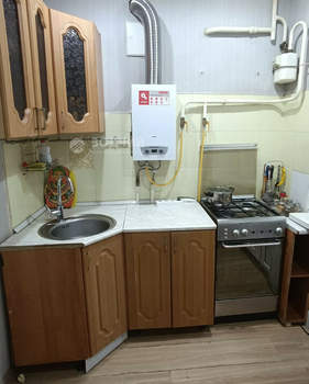 2-к квартира, вторичка, 39м2, 1/5 этаж