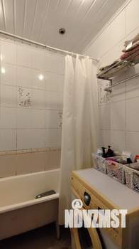 3-к квартира, вторичка, 64м2, 1/10 этаж