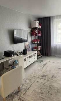 3-к квартира, вторичка, 76м2, 7/7 этаж