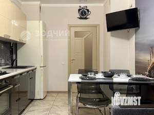 1-к квартира, вторичка, 60м2, 9/10 этаж