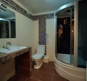 2-к квартира, вторичка, 75м2, 7/7 этаж