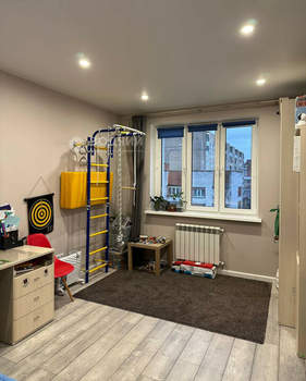 3-к квартира, вторичка, 107м2, 9/18 этаж