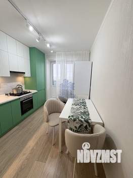 2-к квартира, вторичка, 65м2, 9/17 этаж