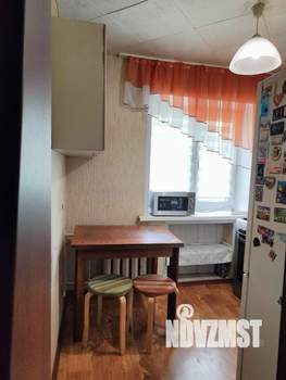 3-к квартира, вторичка, 54м2, 1/5 этаж