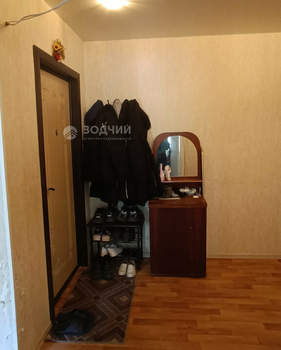 3-к квартира, вторичка, 65м2, 1/9 этаж