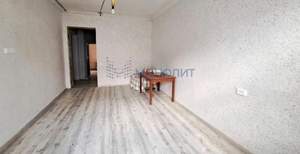 2-к квартира, вторичка, 56м2, 2/5 этаж