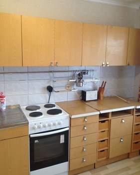 2-к квартира, вторичка, 76м2, 1/9 этаж