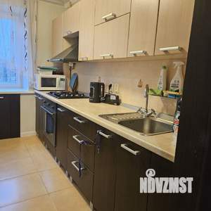 3-к квартира, вторичка, 65м2, 3/5 этаж