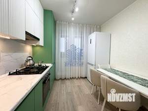 2-к квартира, вторичка, 65м2, 9/17 этаж