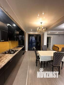 3-к квартира, вторичка, 100м2, 8/9 этаж