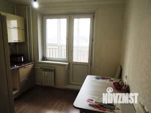2-к квартира, вторичка, 62м2, 3/10 этаж