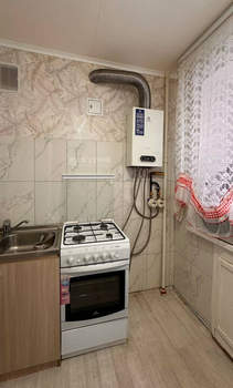 2-к квартира, вторичка, 42м2, 3/5 этаж