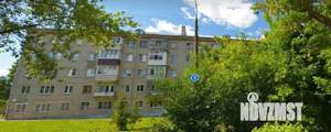 2-к квартира, вторичка, 42м2, 1/5 этаж