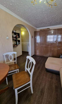 3-к квартира, вторичка, 58м2, 1/5 этаж