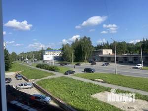 2-к квартира, вторичка, 50м2, 1/9 этаж