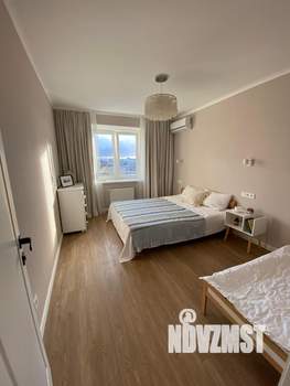 2-к квартира, вторичка, 63м2, 9/13 этаж