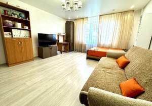 2-к квартира, вторичка, 57м2, 8/10 этаж