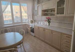 3-к квартира, вторичка, 82м2, 4/4 этаж