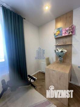 3-к квартира, вторичка, 103м2, 8/8 этаж