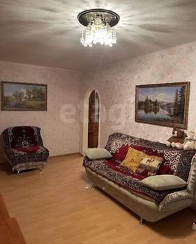 3-к квартира, вторичка, 65м2, 1/10 этаж