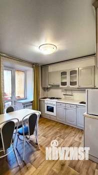 3-к квартира, вторичка, 70м2, 2/5 этаж