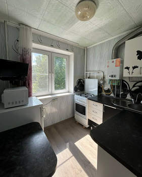 3-к квартира, вторичка, 58м2, 4/5 этаж