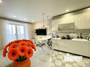 3-к квартира, вторичка, 92м2, 9/10 этаж