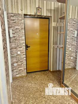 2-к квартира, вторичка, 64м2, 8/9 этаж