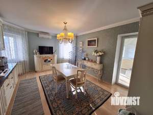 4-к квартира, вторичка, 156м2, 5/6 этаж