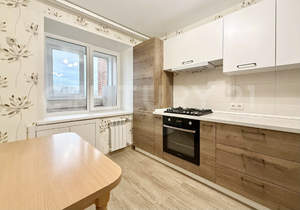 2-к квартира, вторичка, 56м2, 8/10 этаж