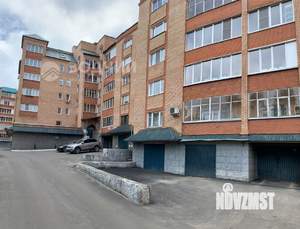 3-к квартира, вторичка, 110м2, 2/5 этаж