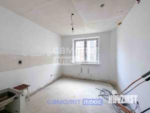 3-к квартира, вторичка, 81м2, 7/16 этаж