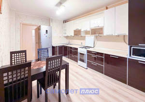 2-к квартира, вторичка, 68м2, 1/10 этаж