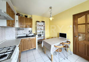 4-к квартира, вторичка, 102м2, 9/10 этаж