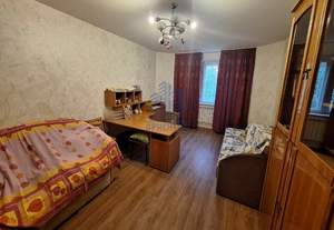 2-к квартира, вторичка, 64м2, 1/5 этаж