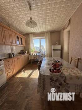 3-к квартира, вторичка, 103м2, 3/9 этаж